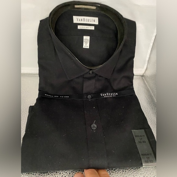 VanHeusen Men’s Button Down Dress Shirt - Picture 5 of 5